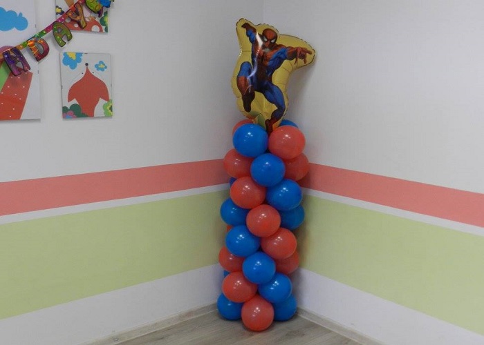 Decor baloane coloana Spiderman